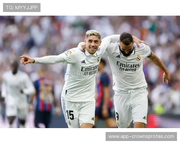 卡马文加 vs 托纳利：新一代中场核心能力与战术适配对比