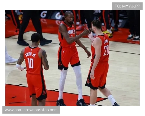 伦纳德挡拆效率明显提升 拉开与杜兰特关键回合得分差距