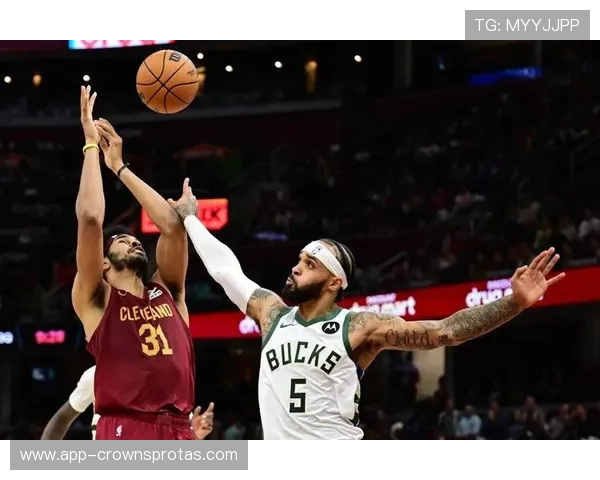 加里·特伦特三分出手大增，拉开与队友利拉德的得分差距