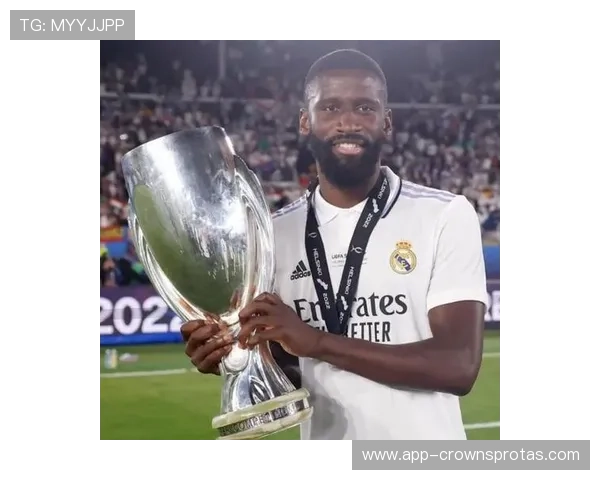 安东尼奥·吕迪格对抗哈兰德：强硬防守对决