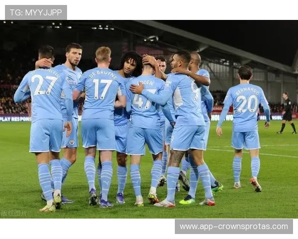 罗德里与克罗斯中场组织效率及出球能力对比