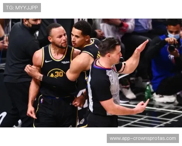 群体冲突中的犯规判罚为什么裁判难以统一尺度？